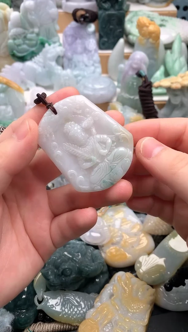 吊坠(不含链)未镶嵌翡翠1