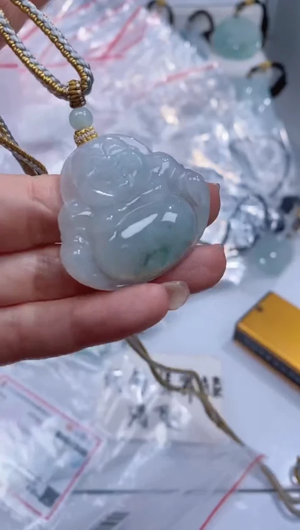 颈饰未镶嵌翡翠吊坠