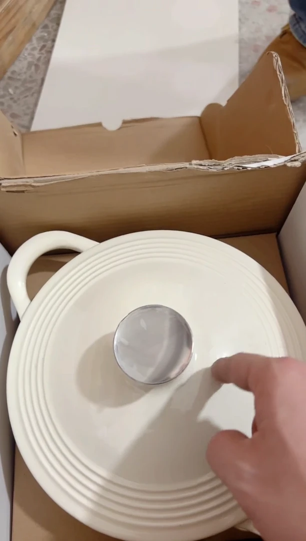 【闪购商品】碟千乐欧----22CM百褶----米白