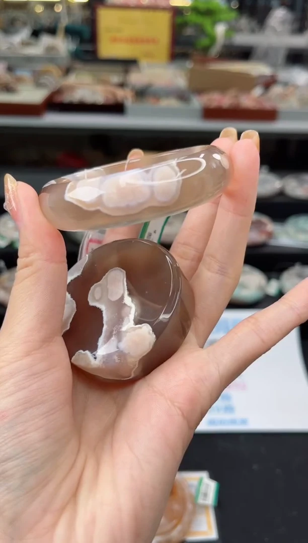 【闪购商品】石英质玉手镯未镶嵌54圈口（赠品镯心）3570029