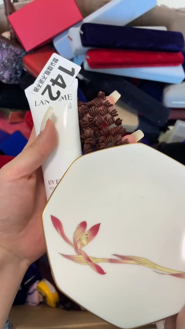 瓷片白**甜好漂亮的瓷器】】】】】】