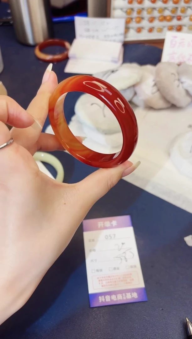 石英质玉手镯未镶嵌57-玛瑙-圈口58