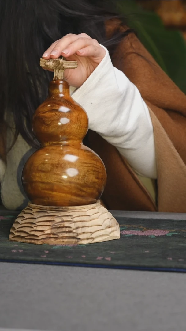 【闪购商品】金丝楠枯木料葫芦摆件