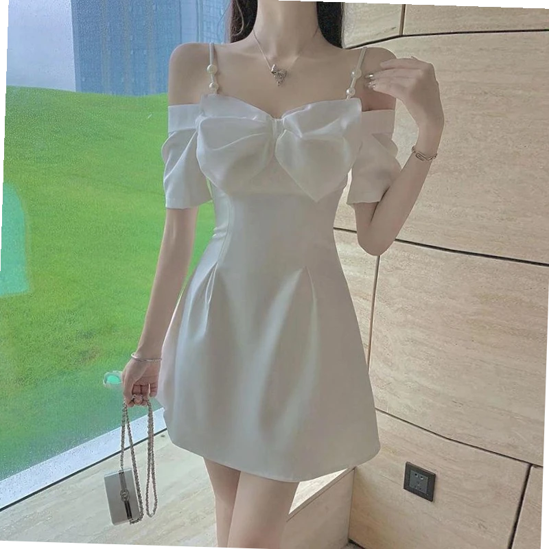 高档2024夏季新款名媛气质性感蝴蝶结一字肩吊带连衣裙感生日礼服