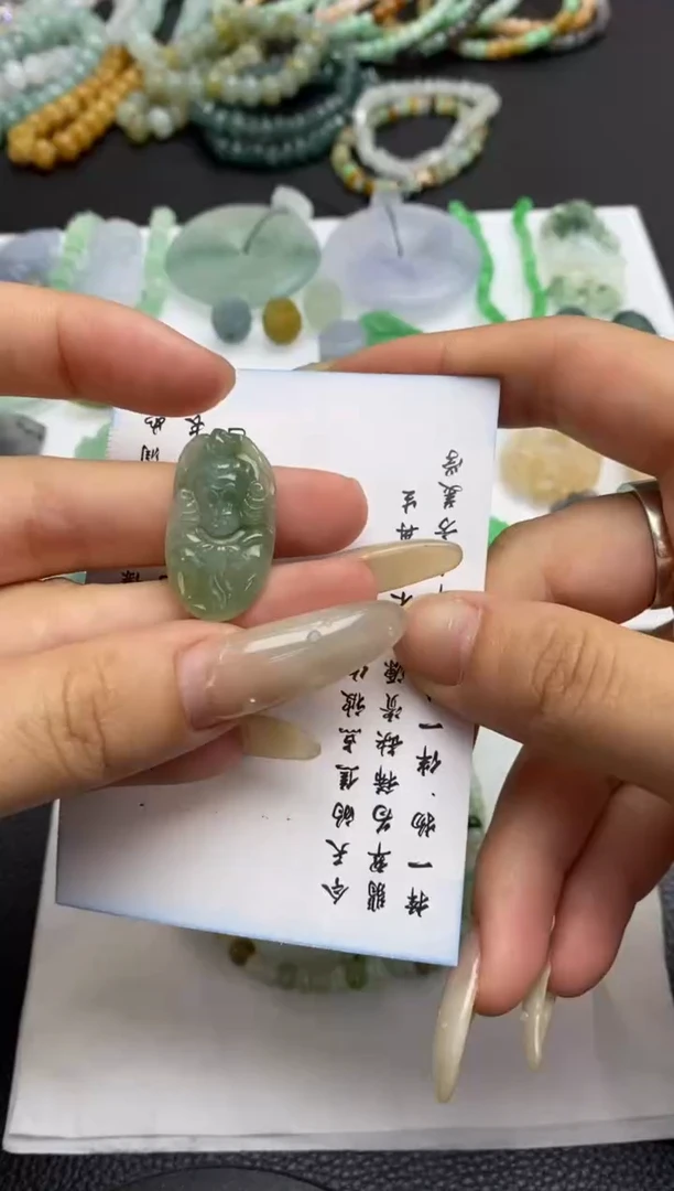 未镶嵌定制翡翠翡翠毛货~