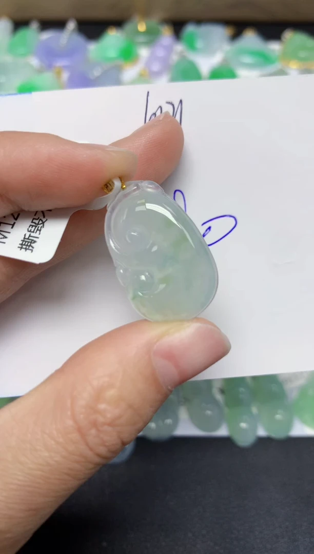 【闪购商品】翡翠颈饰18K金镶嵌天然翡翠A货