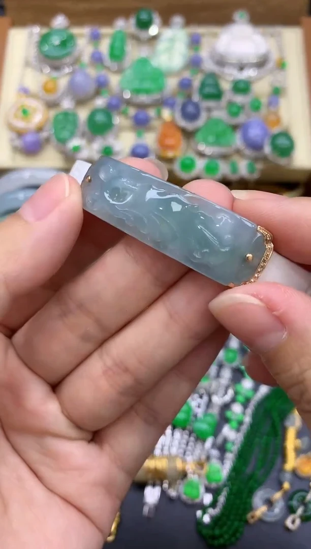 18K金镶嵌手链翡翠111-中国好珍宝