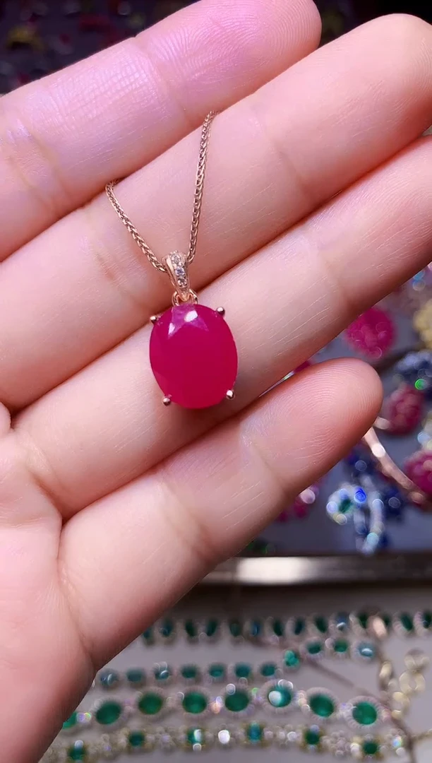 颈饰银S925镶嵌红宝石....