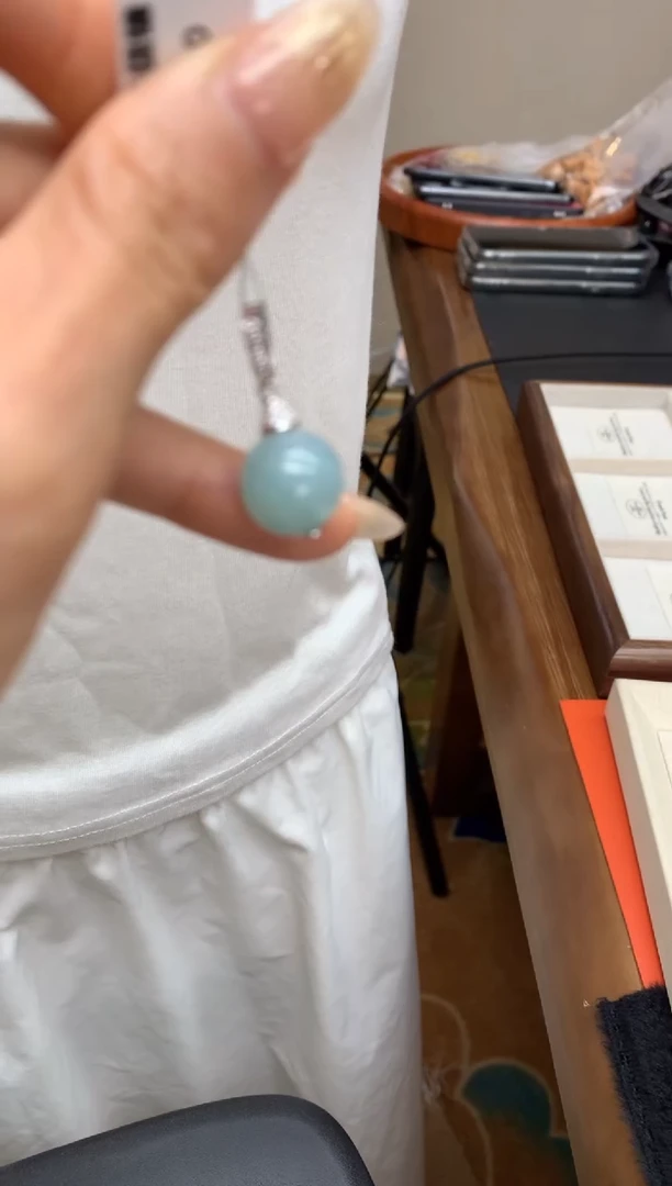 【闪购商品】翡翠颈饰银S925镶嵌圆珠