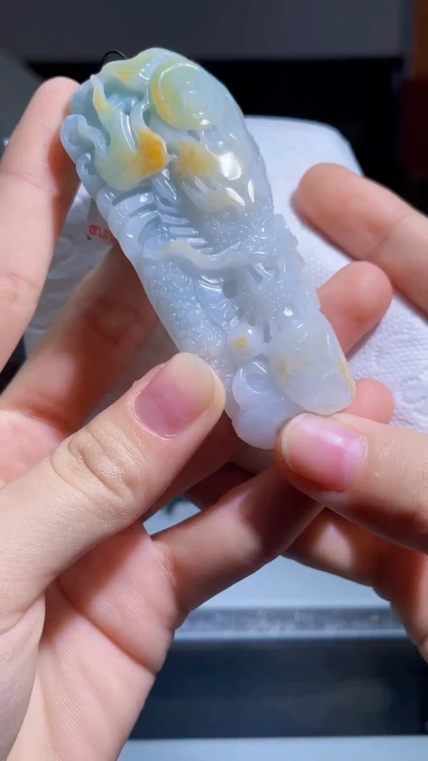 【闪购商品】翡翠吊坠(不含链)未镶嵌S4