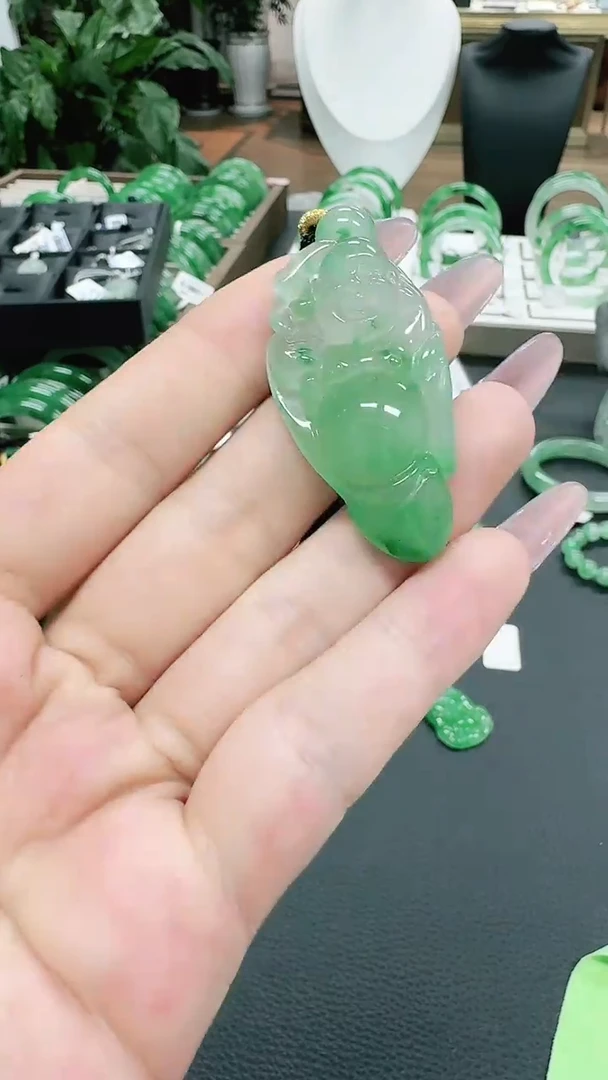 未镶嵌1石英质玉（非洲翠）/1408