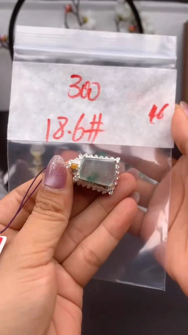 定制翡翠未镶嵌A****️缅甸天然A货翡翠拍一发一