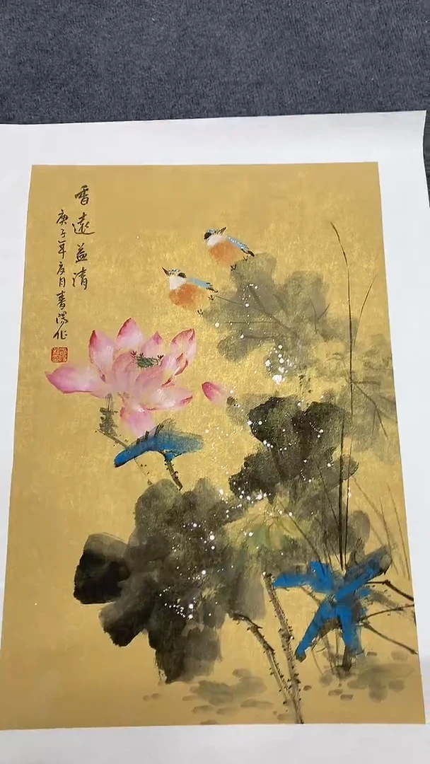 竖款精品开三花鸟