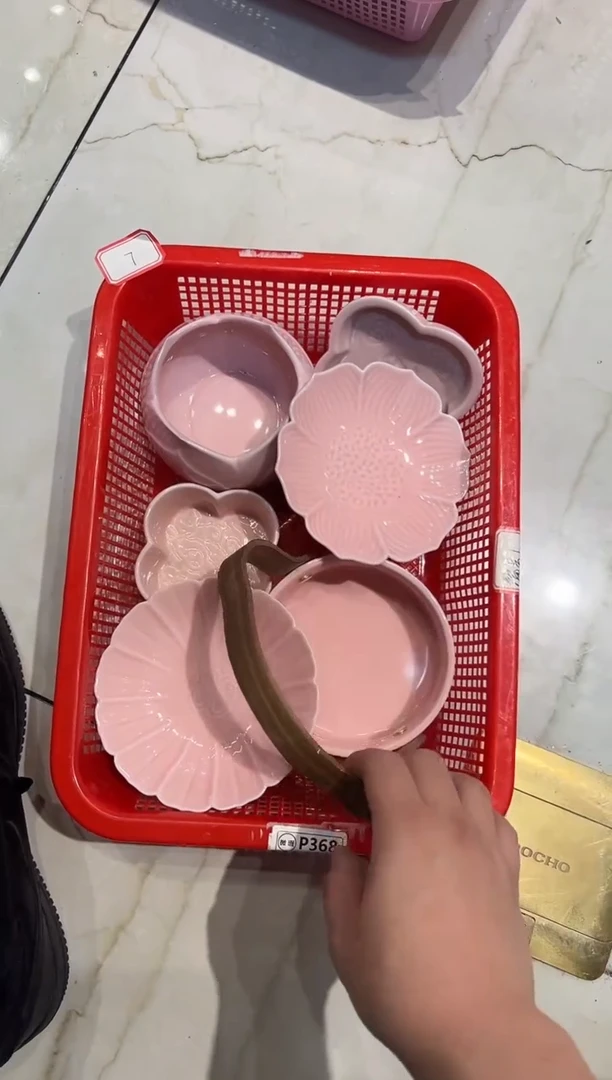 微瑕商品，介意勿拍 套组