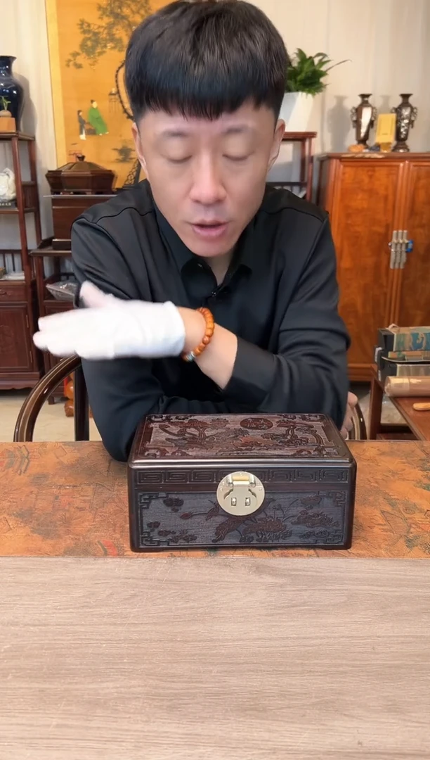 【闪购商品】红酸枝木类成套家具大红酸枝 雕花幸福美满