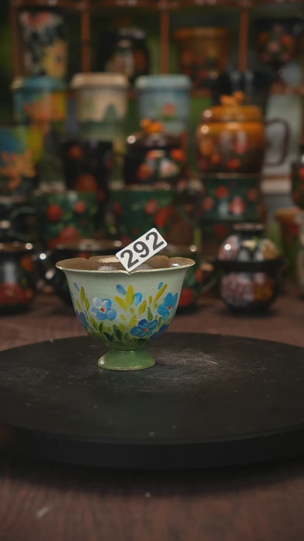 油画手绘釉下彩杯子292