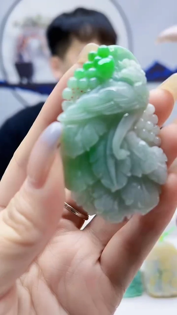 未镶嵌定制翡翠毛货挂件14