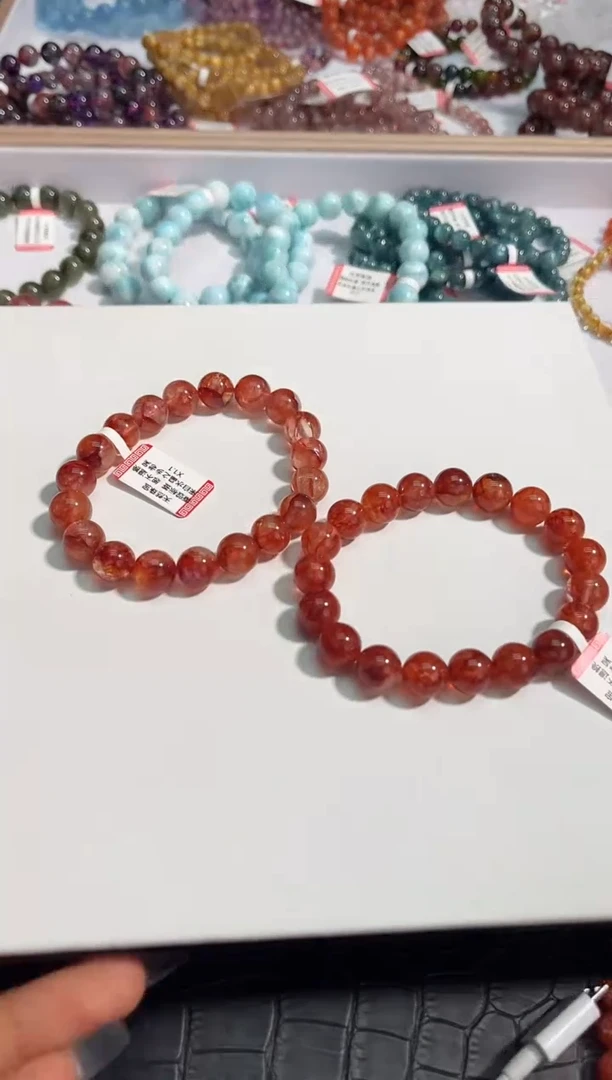 【闪购商品】水晶手链未镶嵌97多样性发其一