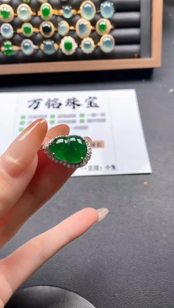 银S925镶嵌戒指翡翠000