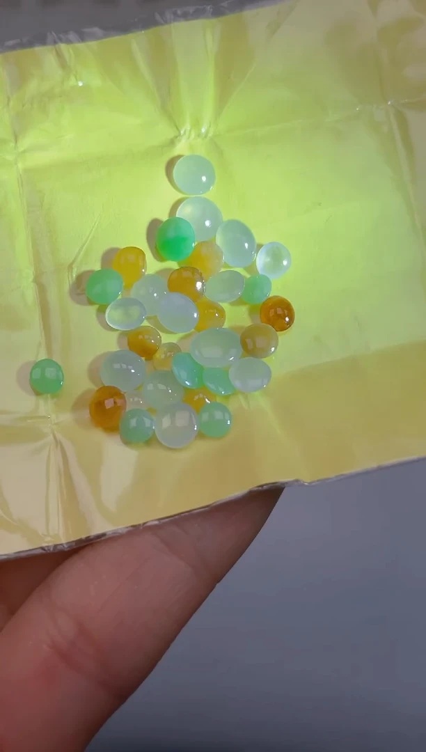 裸石翡翠天然翡翠蛋面16
