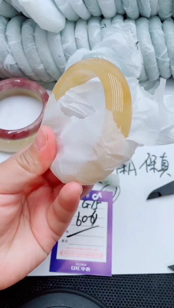 石英质玉手镯未镶嵌G15-60-61