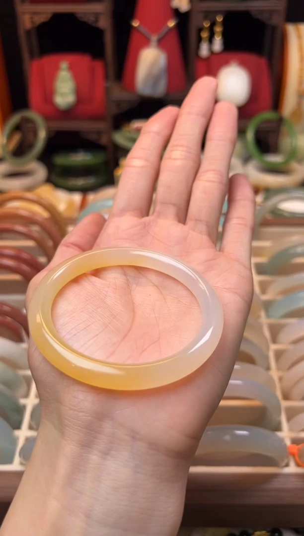 【闪购商品】玛瑙/玉髓手镯未镶嵌5253