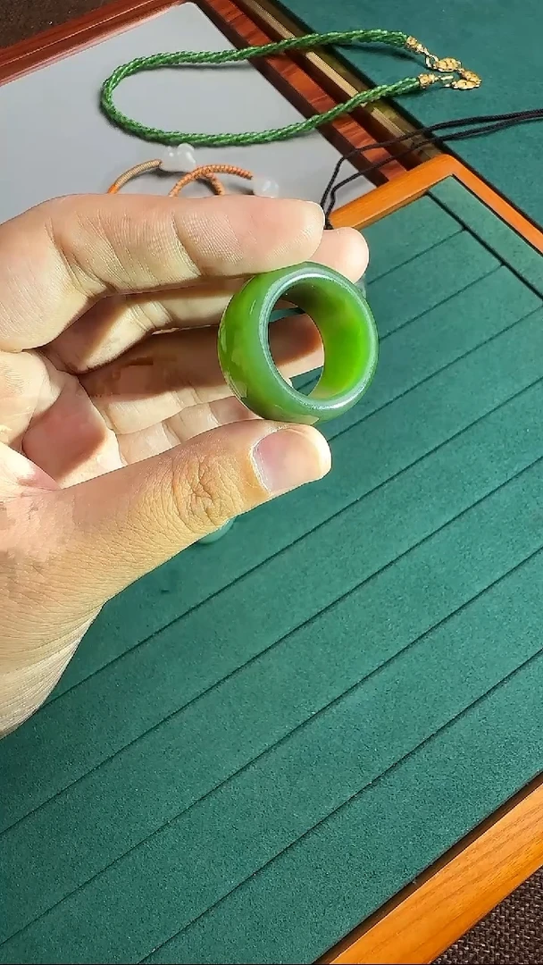 和田玉戒圈未镶嵌和田玉碧玉扳指 内圈直径21mm