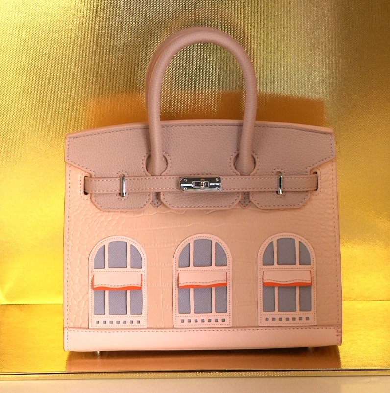 012（全新未拆封）轻奢时尚高级经典潮流百搭单肩斜跨女士包包