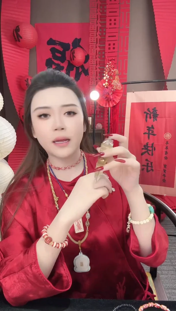 【闪购商品】吊坠莹莹专属黄水晶杵杵