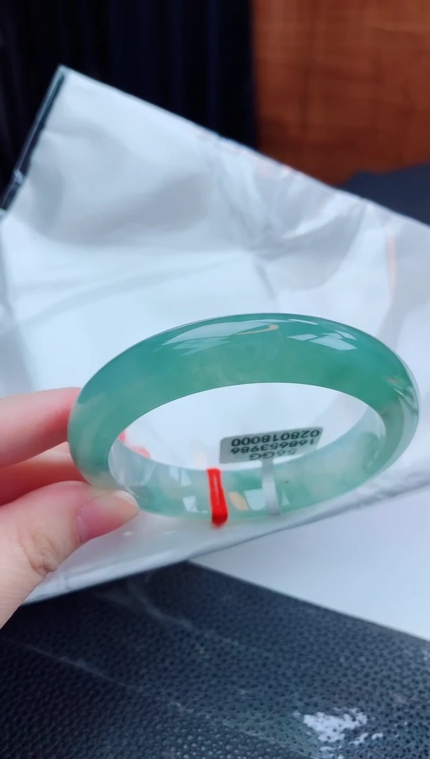 翡翠手镯未镶嵌缅甸天然翡翠A货手镯