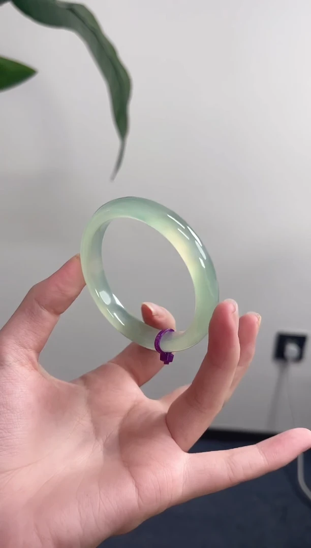 手镯玛瑙/玉髓未镶嵌54-55正圈