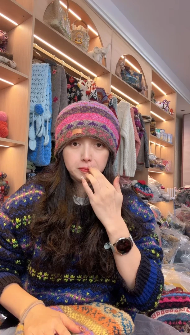 羊毛看****菜百羊毛冷帽B252