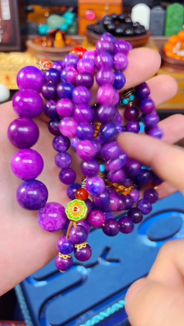 未镶嵌苏纪石（舒俱来）手链精品精品  独具韵味