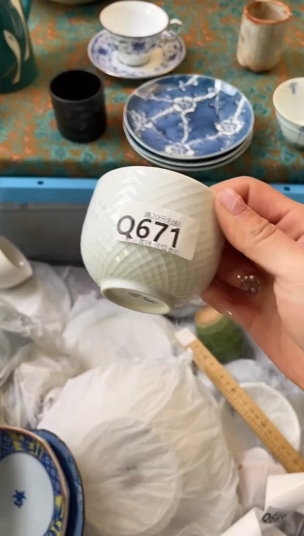 瓷片瞧**瞧瓷器瓷器Q671
