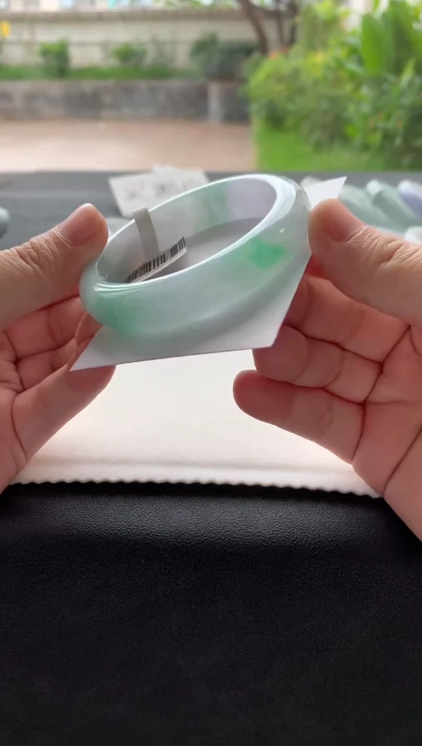 翡翠手镯未镶嵌54.5正圈A7746买断