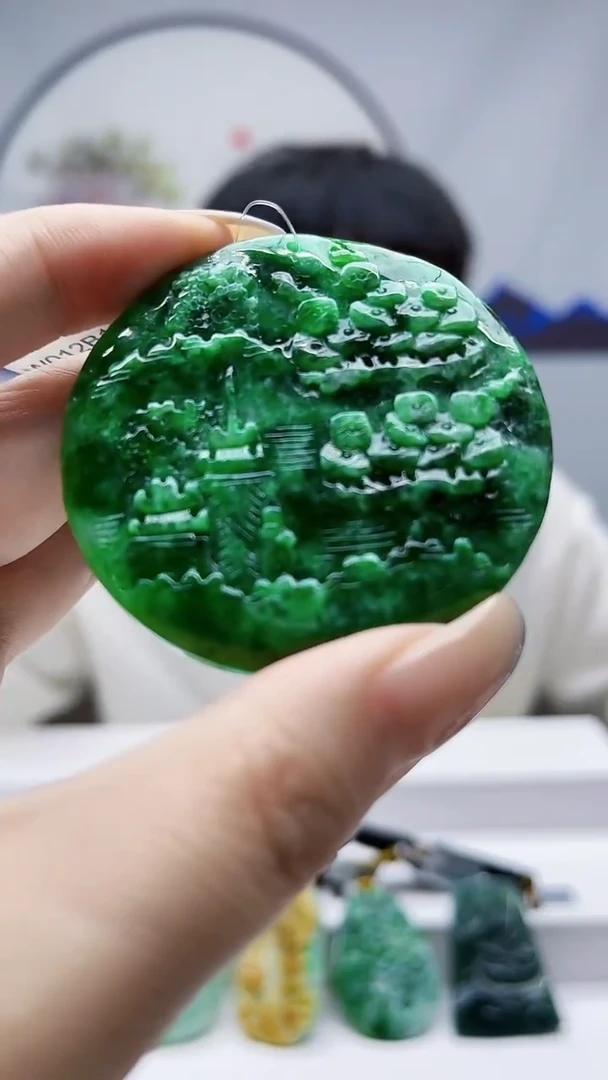 未镶嵌定制翡翠毛货挂件19