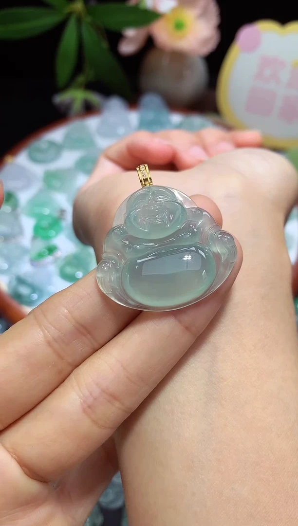 颈饰未镶嵌翡翠佛公