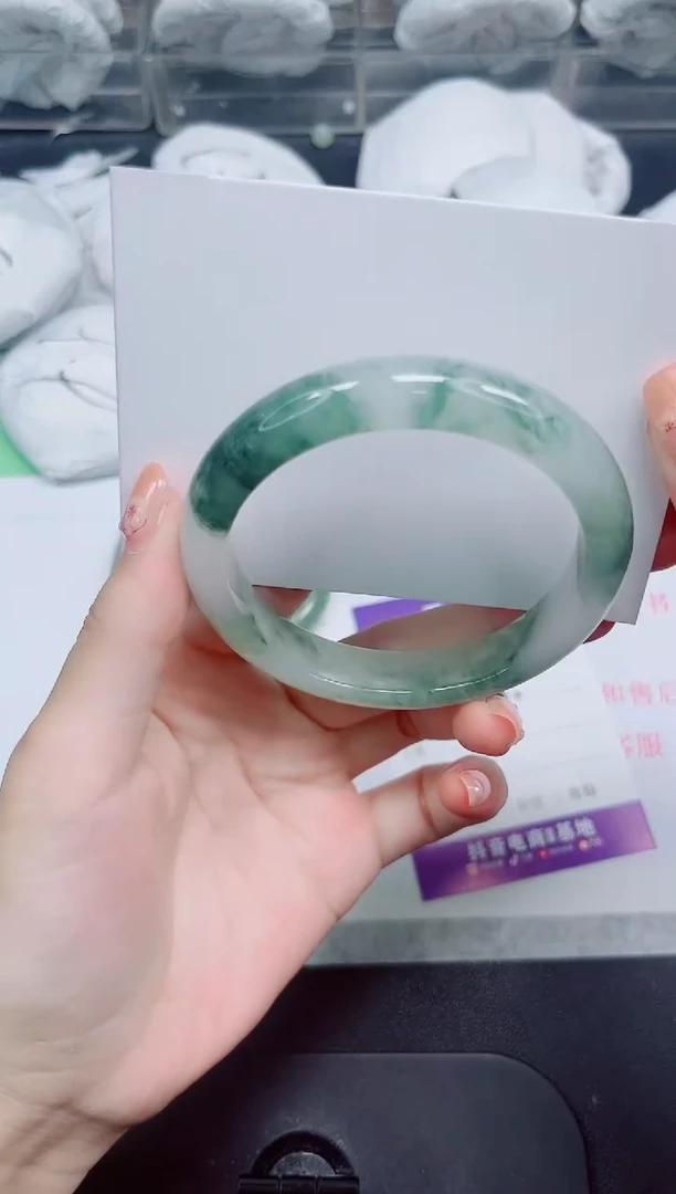 石英质玉手镯未镶嵌202-58