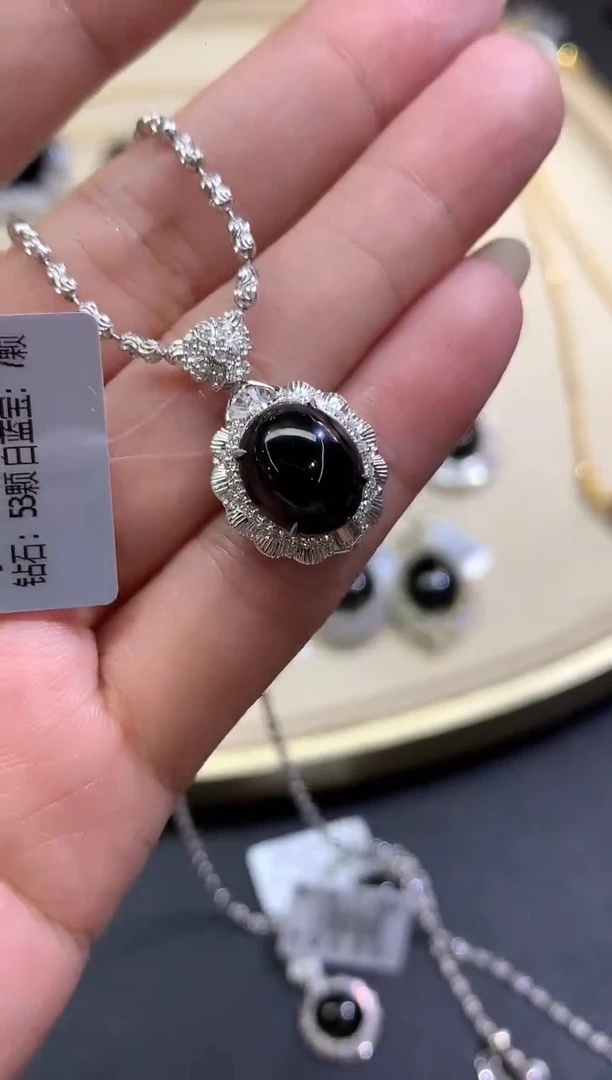 吊坠(不含链)18K金镶嵌翡翠A313|多样性发货一件|6800