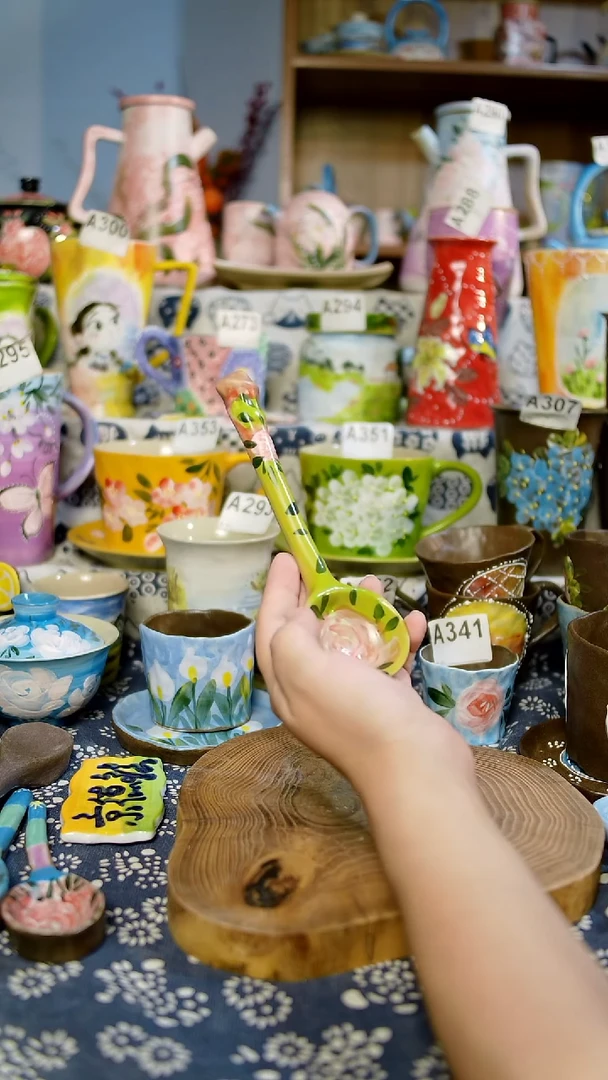 （景德镇釉下彩高温瓷）