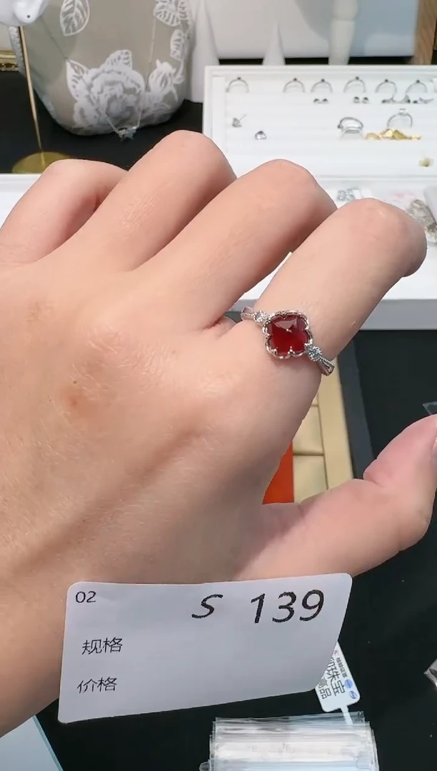【闪购商品】石榴石戒指银S925镶嵌多样性发一S139