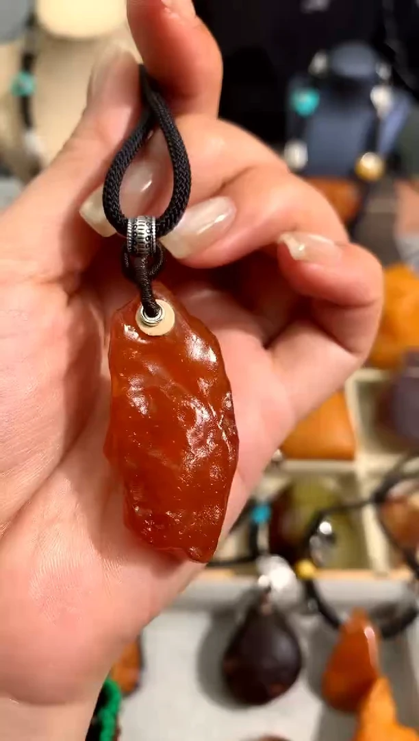 【闪购商品】蜜蜡裸石未镶嵌似玉