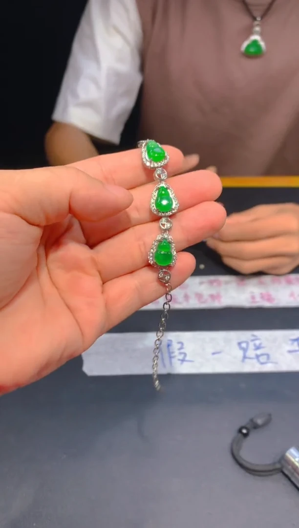 未镶嵌定制翡翠85定制翡翠—多样性发货（发其一）