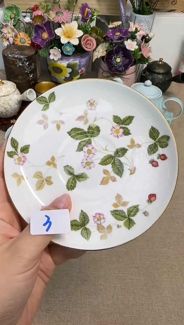 瓷片泡泡家的瓷器真好看