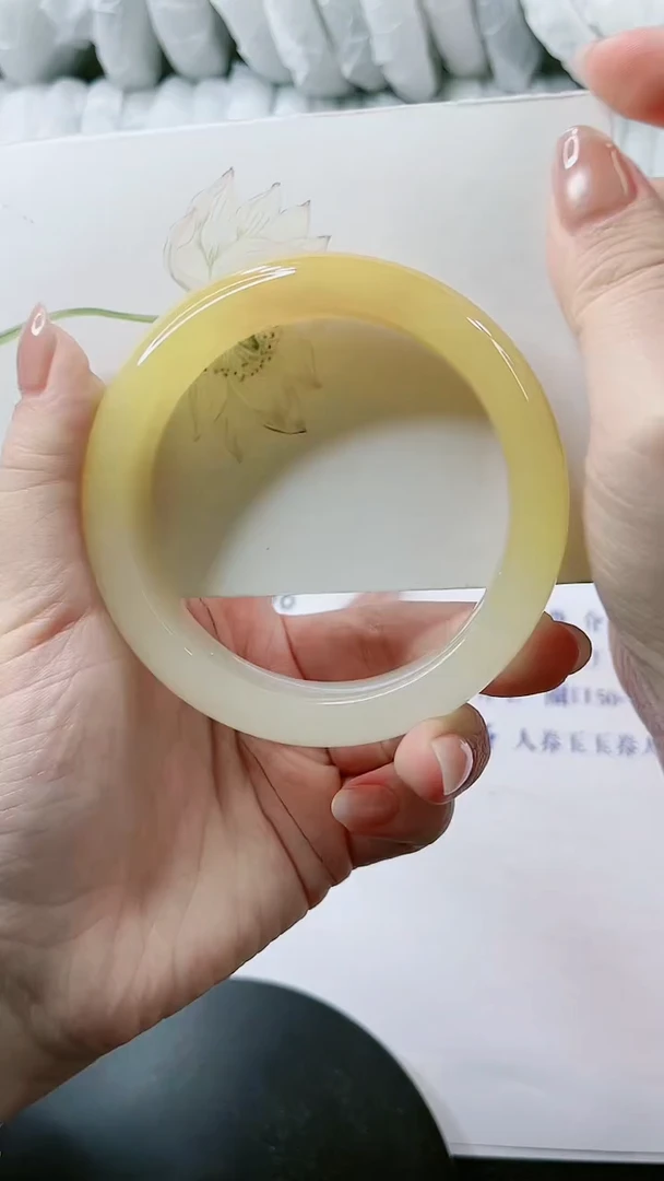 【闪购商品】石英质玉手镯未镶嵌多样性发货V171-63