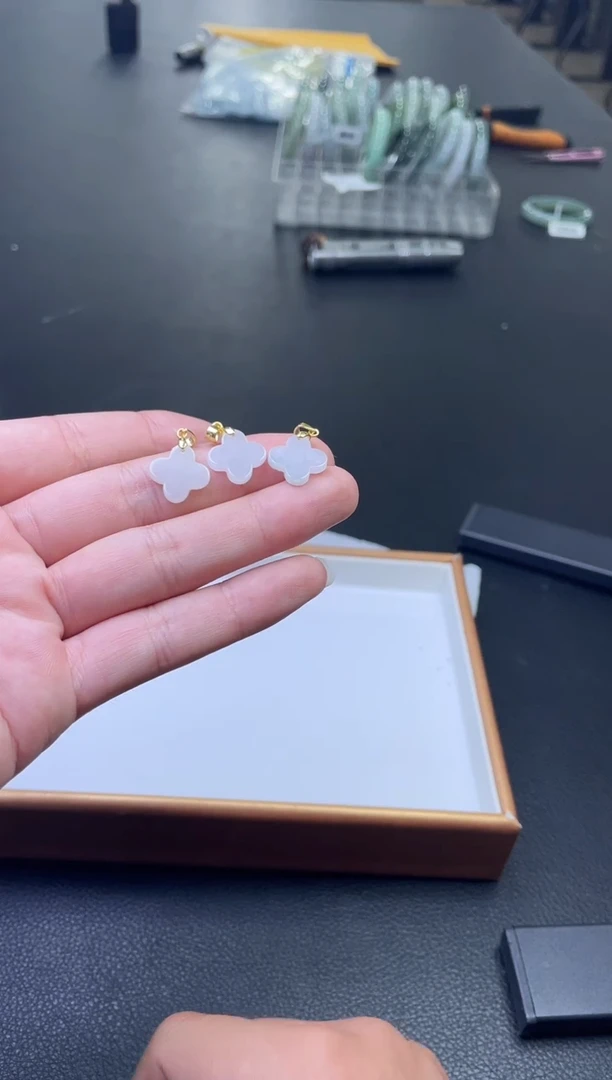 翡翠银S925镶嵌颈饰多样性发一件