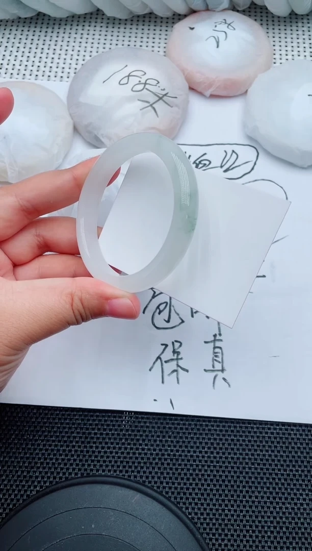 未镶嵌手镯石英质玉141-52-53