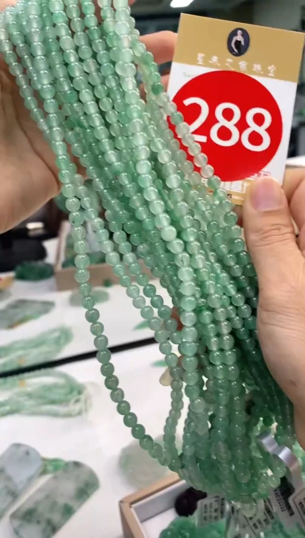 颈饰未镶嵌石英质玉卡5项链+多样性发其一