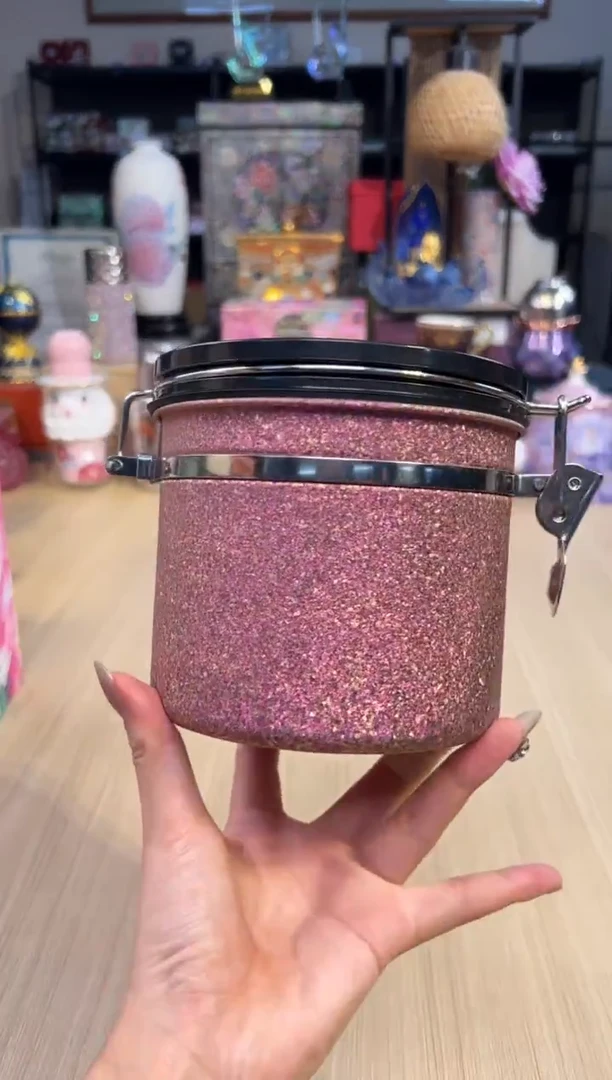 74纯钛密封盒-粉色