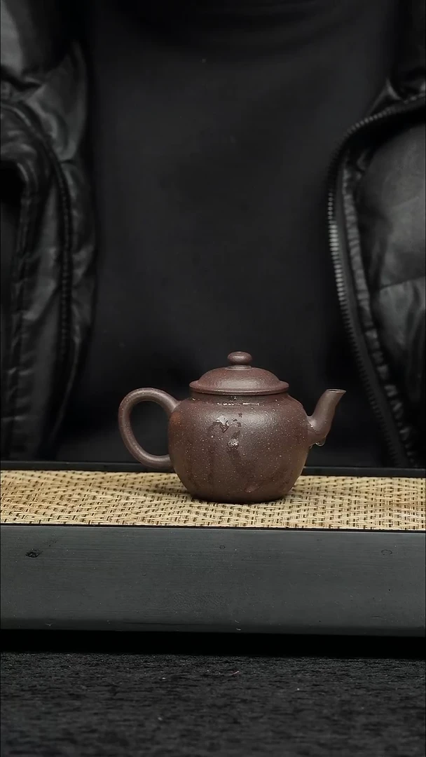 茶壶紫砂五堂 非池古式-手工炼泥